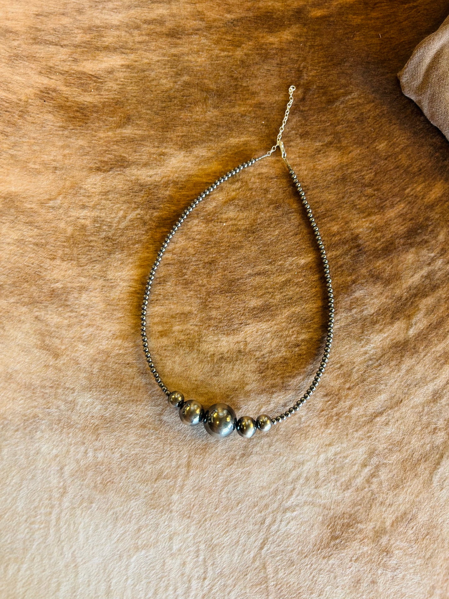 16mm graduated pearl necklace