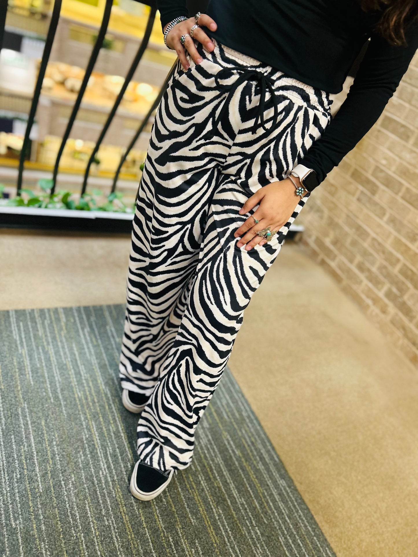 Punchy zebra pants