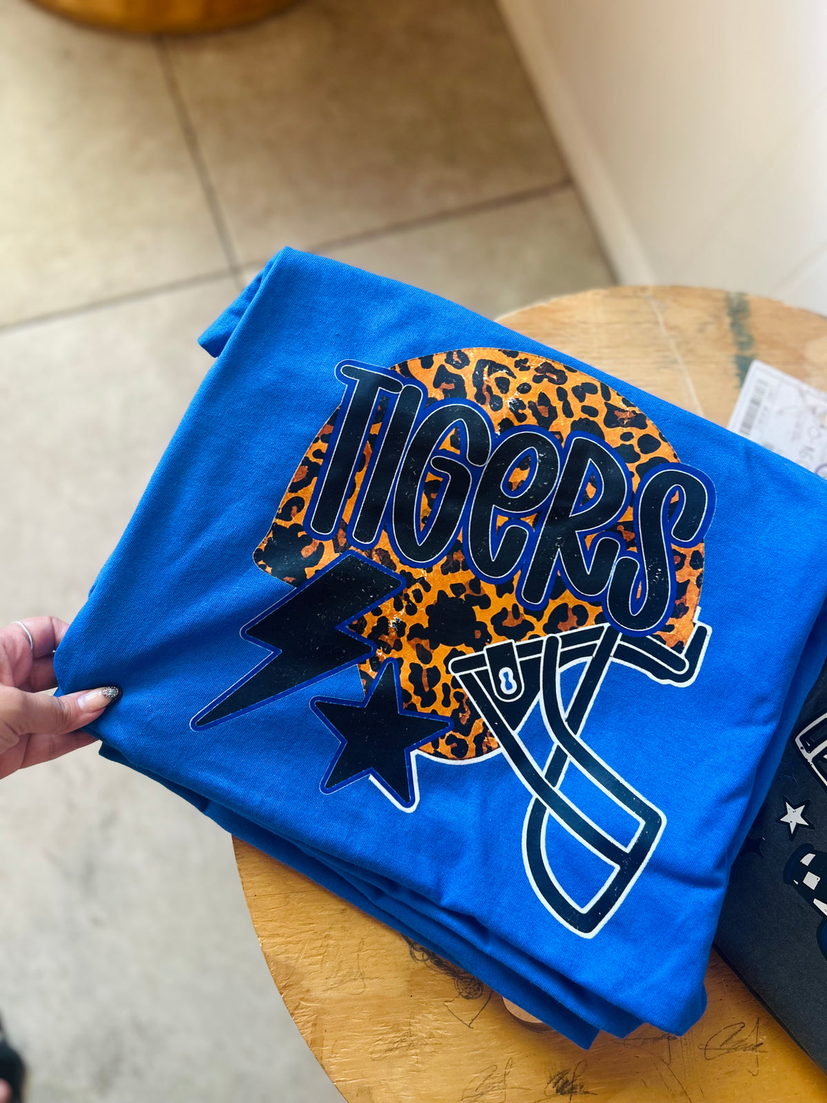 FNL tee