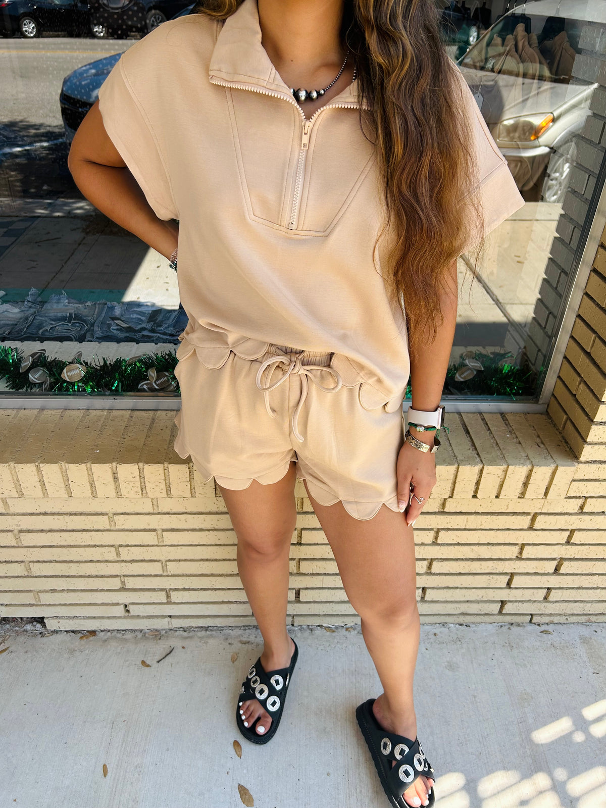 The Camila set (tan)