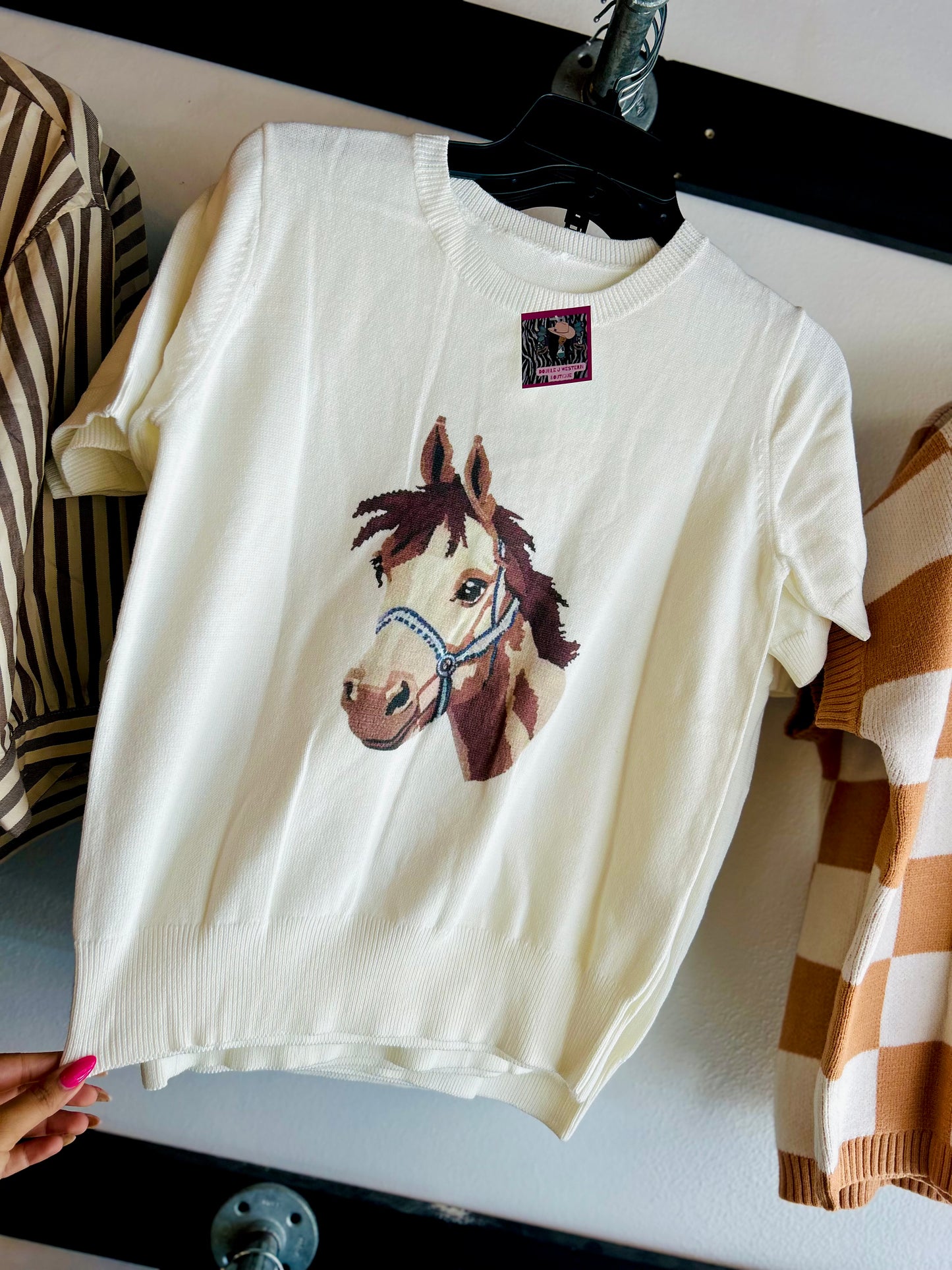 Women pony top
