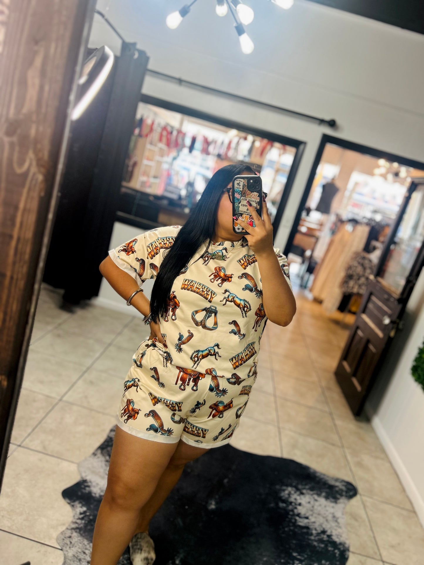 Western women’s set