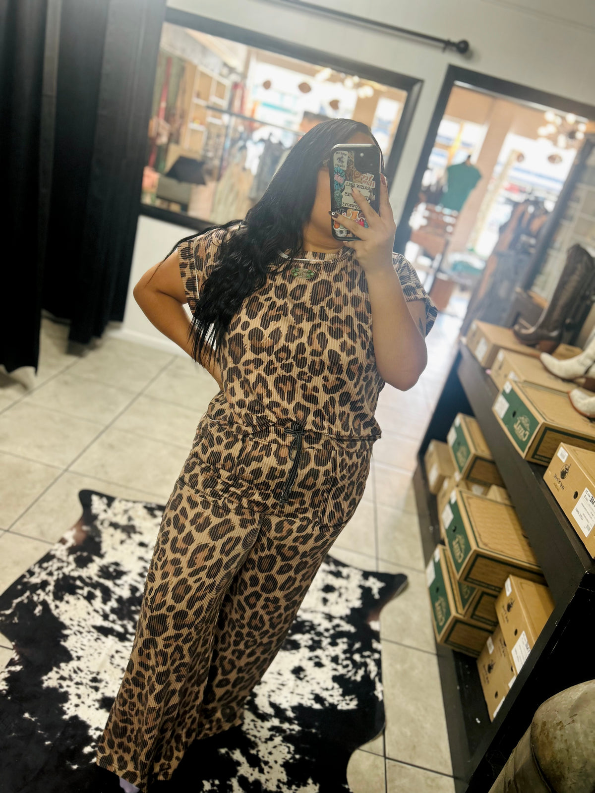 Spotted wild pants