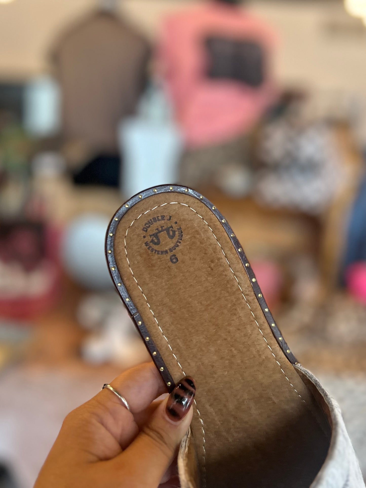 Jasmine cowhide sandal