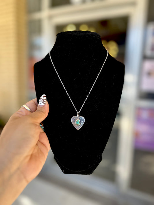 The lover necklace