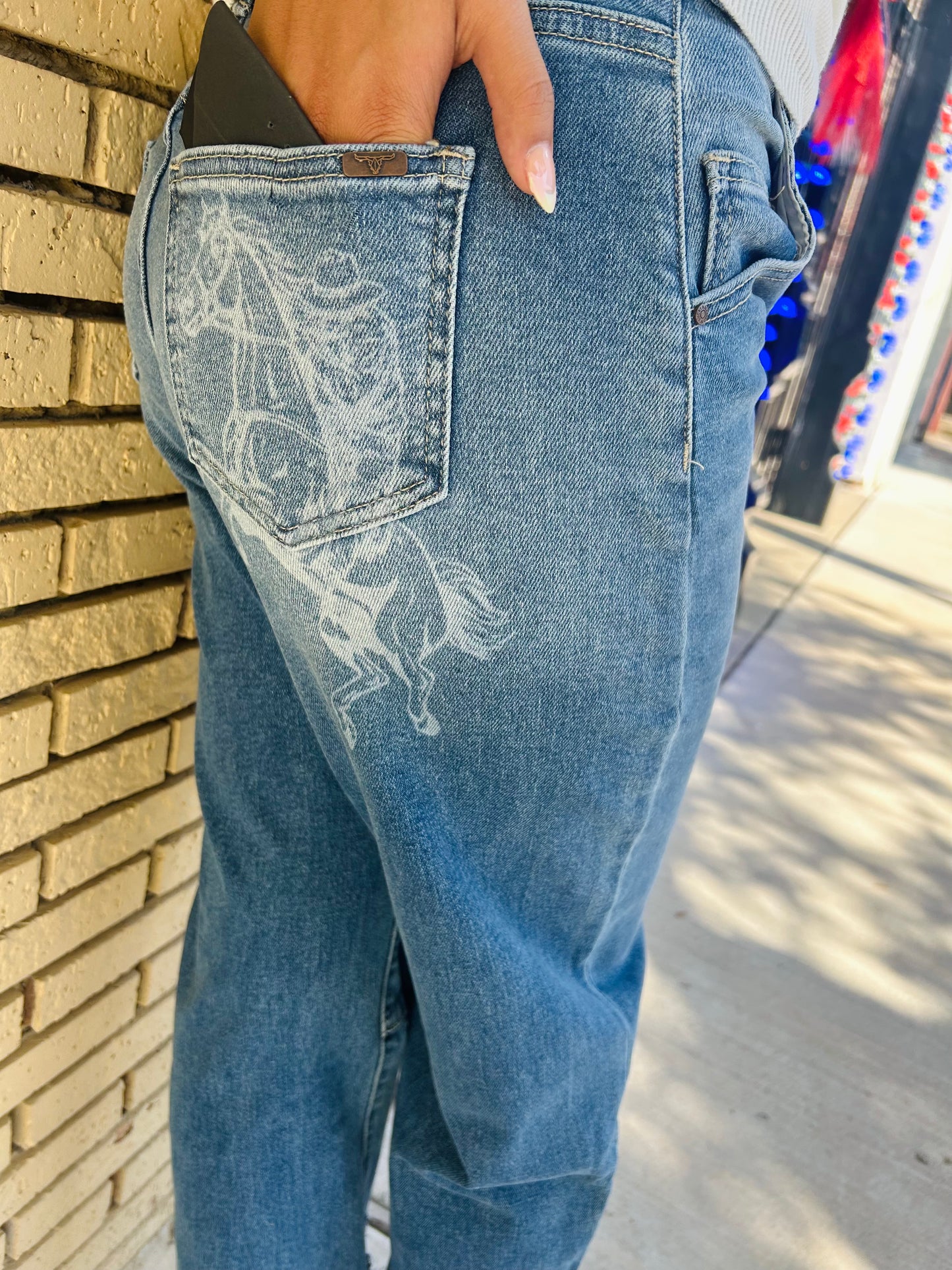 Barrel jeans