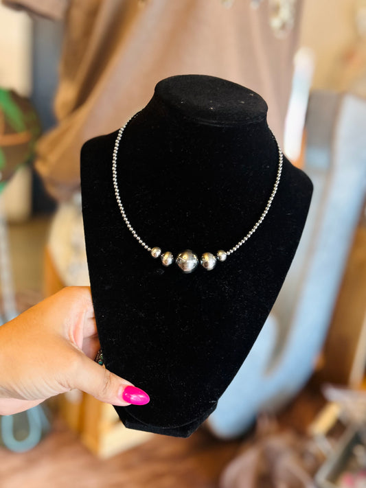 16mm graduated pearl necklace