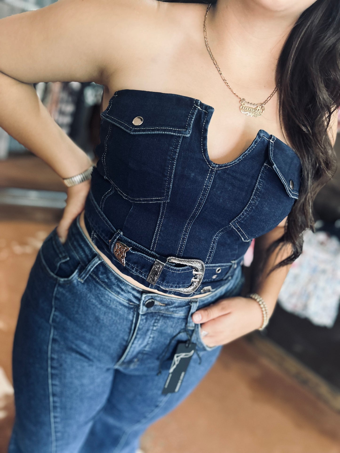 Buckle bunny top