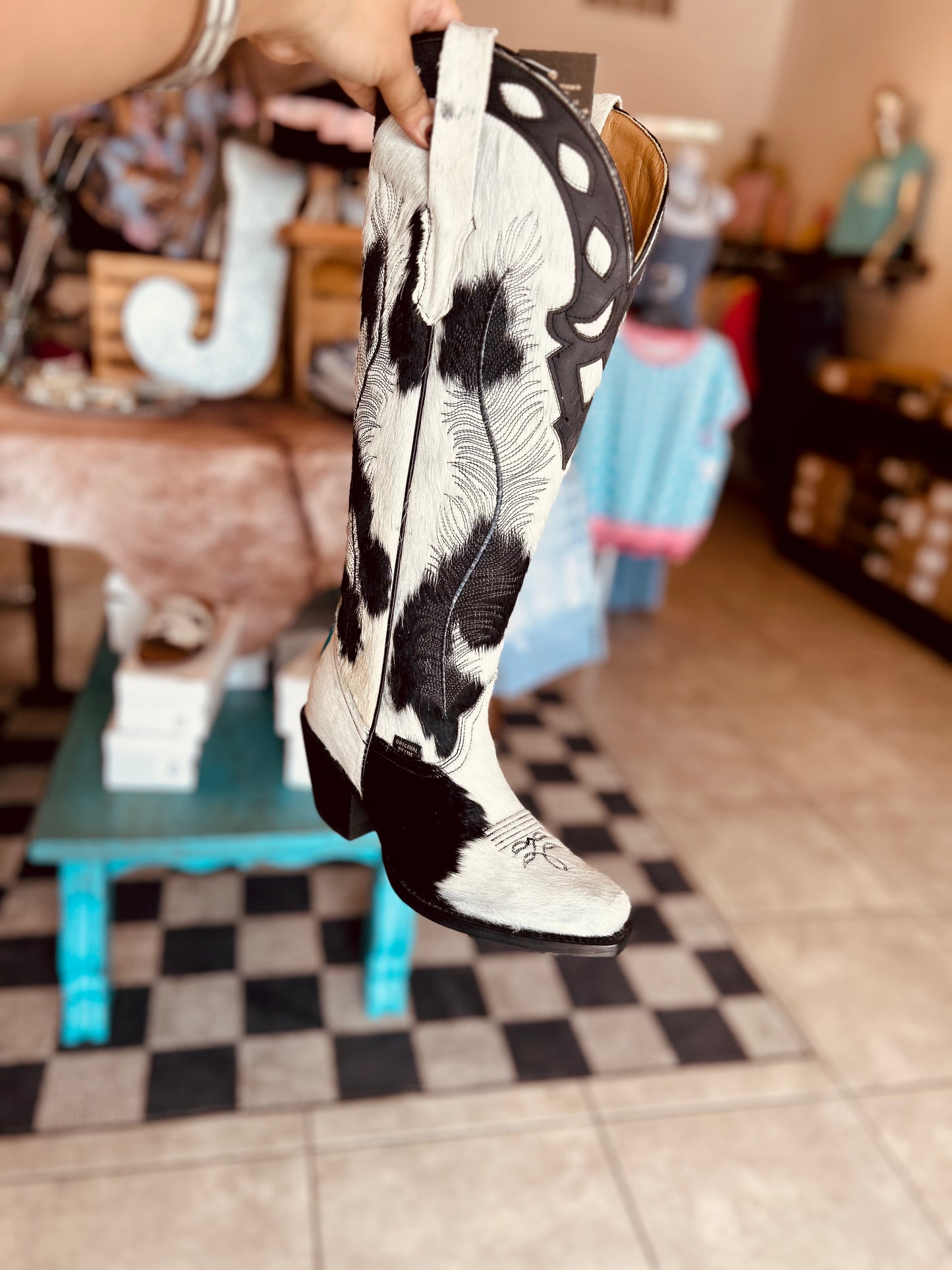 Valentina cowhide boots